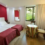 Della Valle 4*