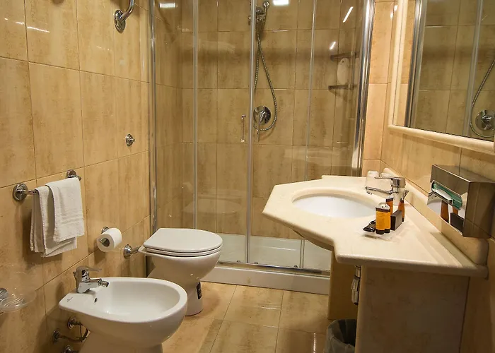 德拉瓦莱酒店 4* 阿格里真托