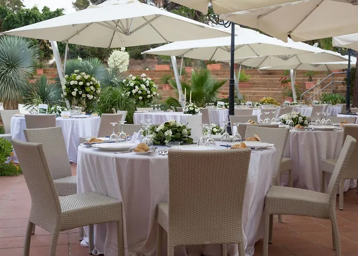 德拉瓦莱酒店 酒店