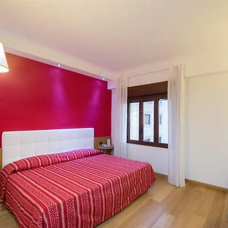 デラ ヴァッレ 4* アグリジェント