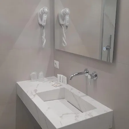 Hotell Della Valle 4*