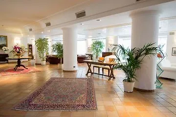 Della Valle Szálloda